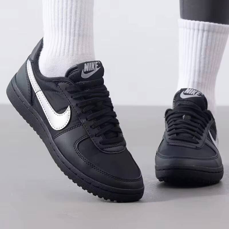 Nuevas zapatillas Nike Field G - Outdoor Sport Field reseña y precio